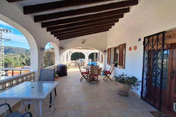 4 bed villa in Orba