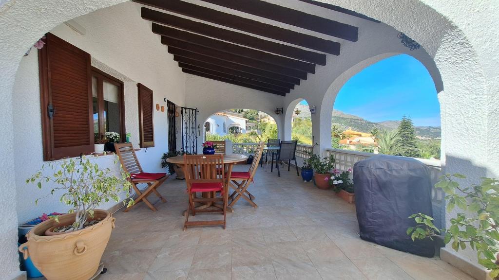 4 bed villa in Orba