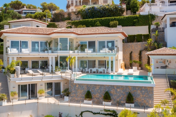 4 bed villa in Moraira