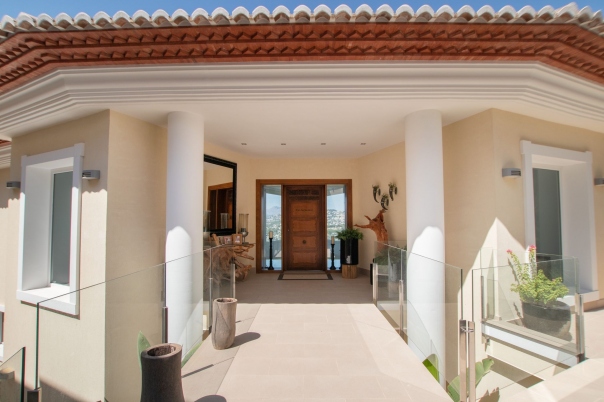 4 bed villa in Moraira