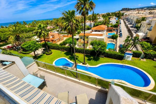 3 bed apartments - flats in Denia