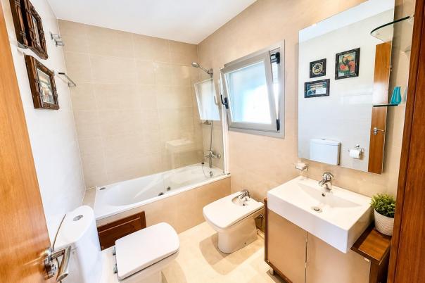 3 bed apartments - flats in Denia