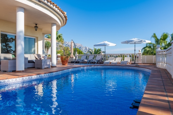 7 bed villa in Altea