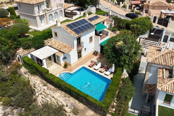 3 bed villa in Finestrat