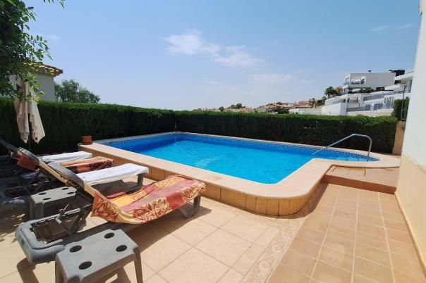 3 bed villa in Finestrat