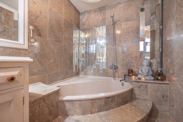 4 bed apartment in Gata de Gorgos