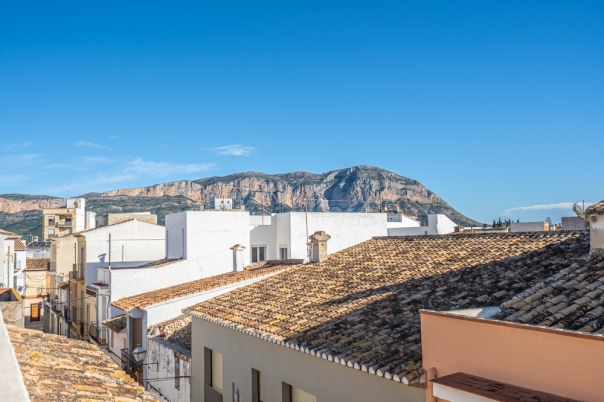 4 bed apartment in Gata de Gorgos