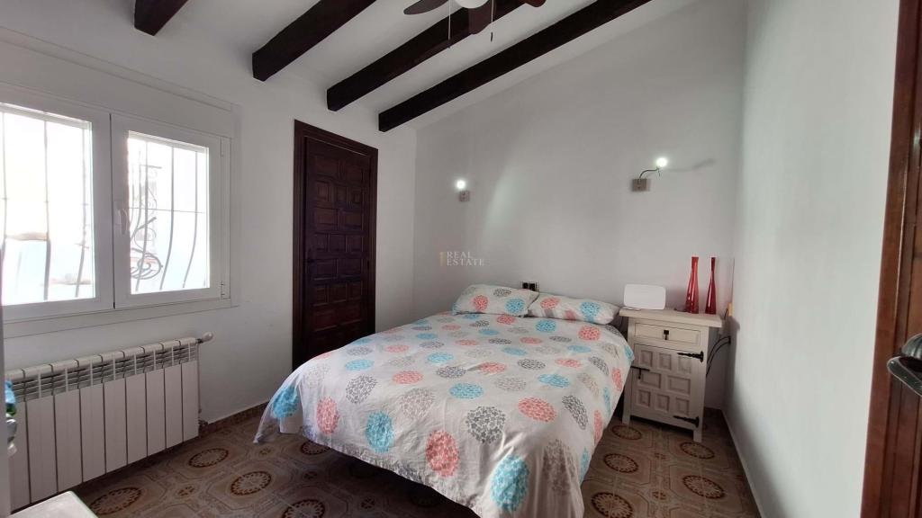 4 bed villa in Orba