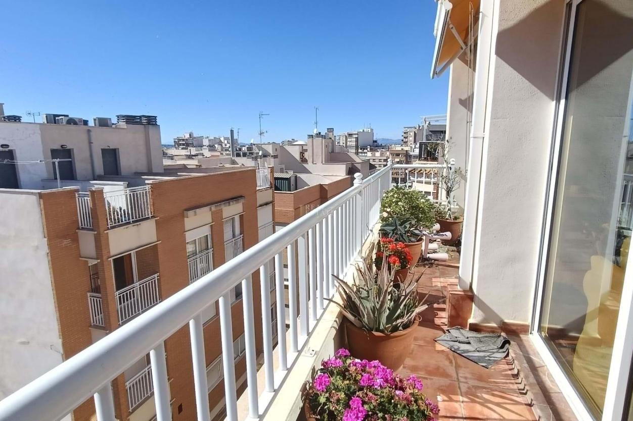 3 bed duplex apartment in Santa Pola