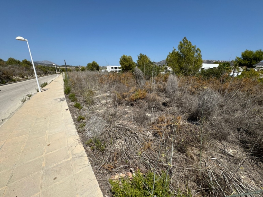 plot in Moraira