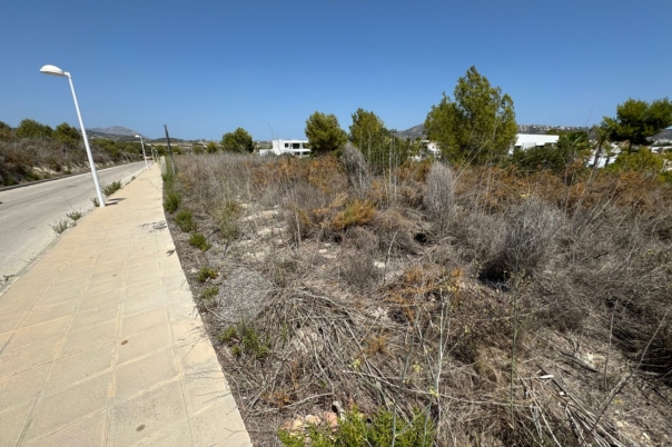 plot in Moraira