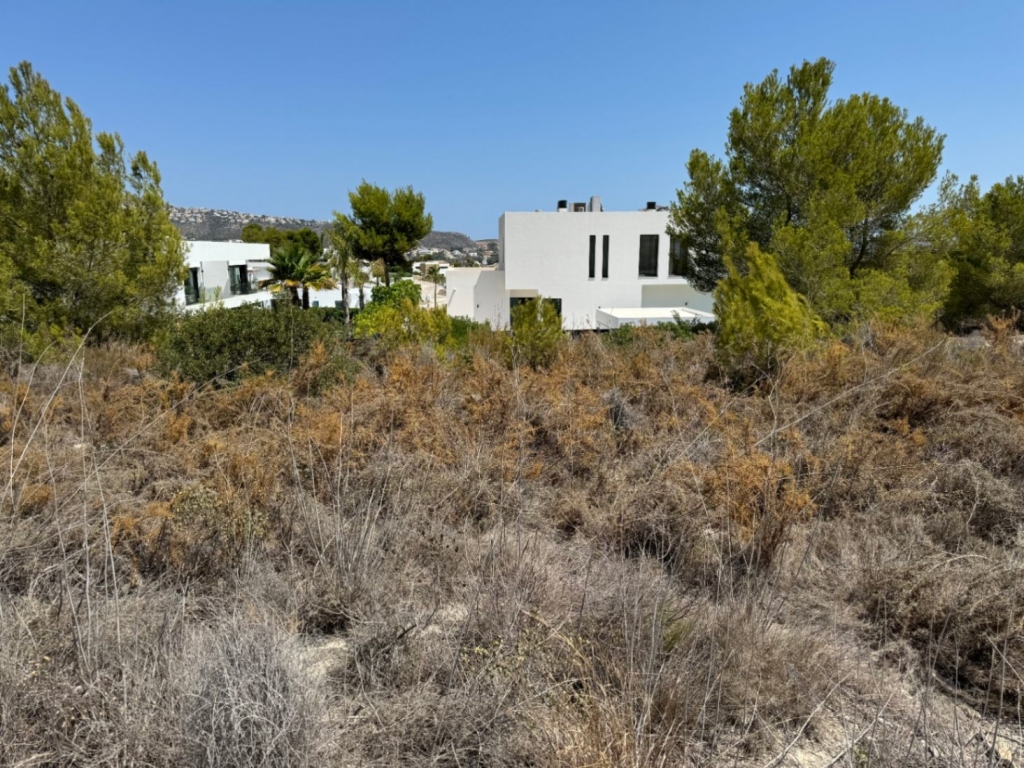 plot in Moraira