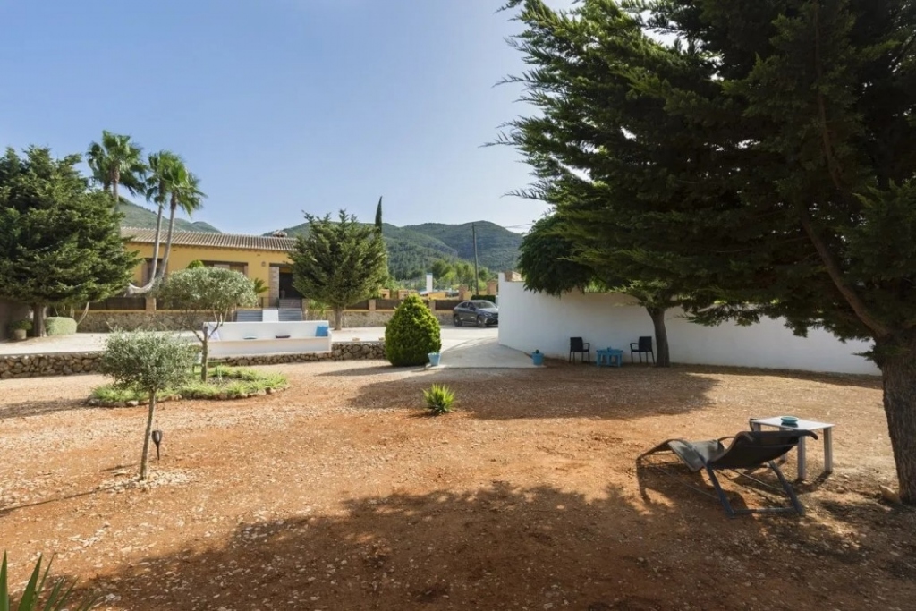 12 bed villa in Llíber