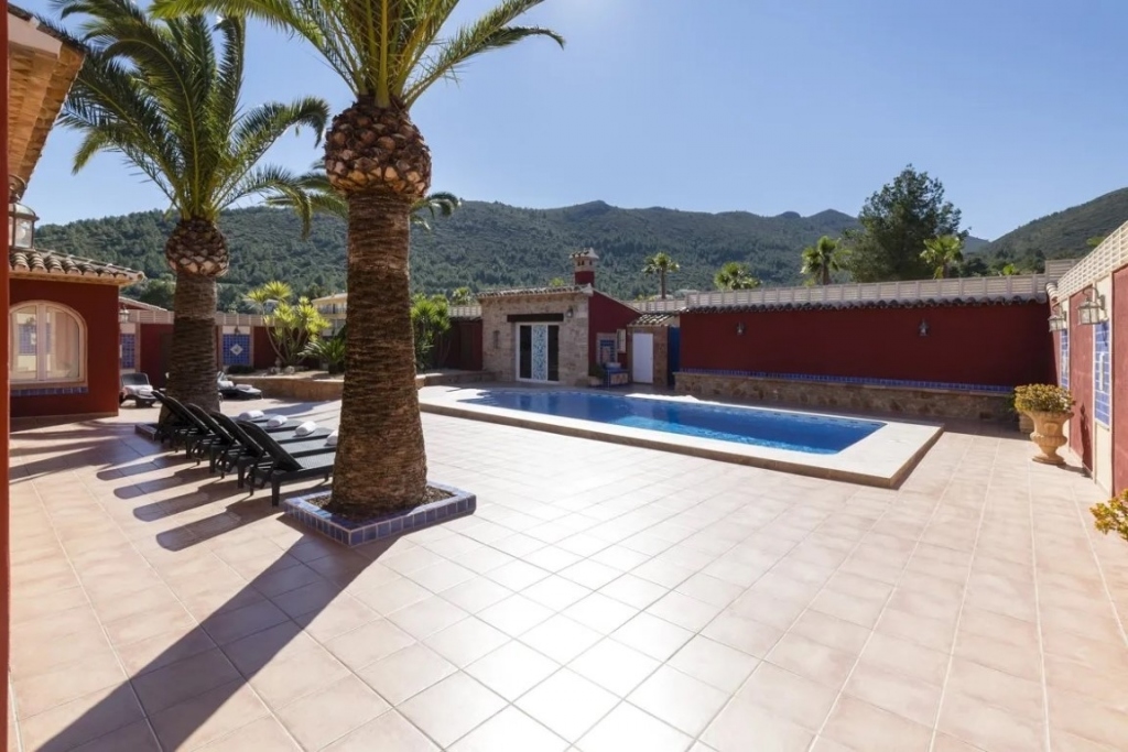 12 bed villa in Llíber