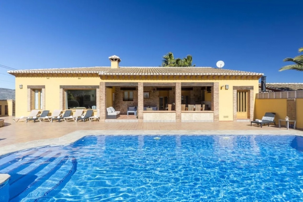 12 bed villa in Llíber