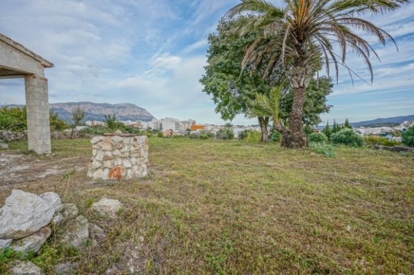 1 bed plot in Gata de Gorgos