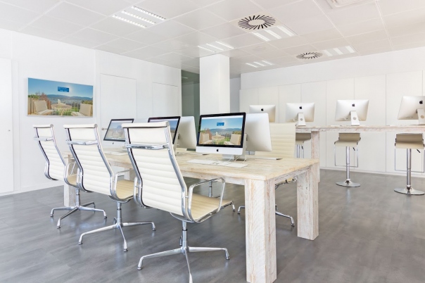 Blue Square - Estate Agent Javea