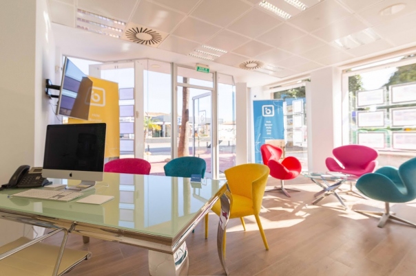 Blue Square - Estate Agent Javea