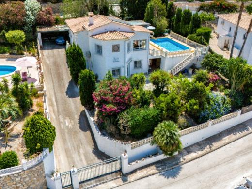 4 bed villas in Calpe