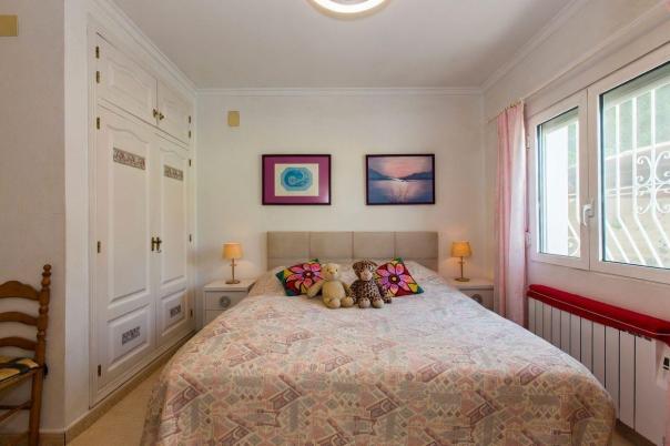 4 bed villas in Calpe