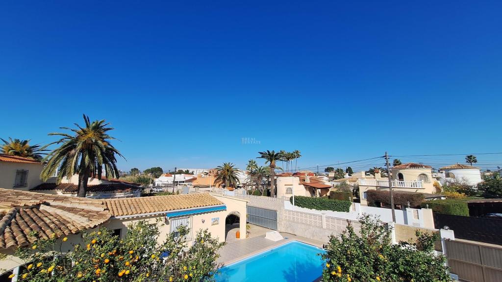 4 bed villa in Poblets (els)