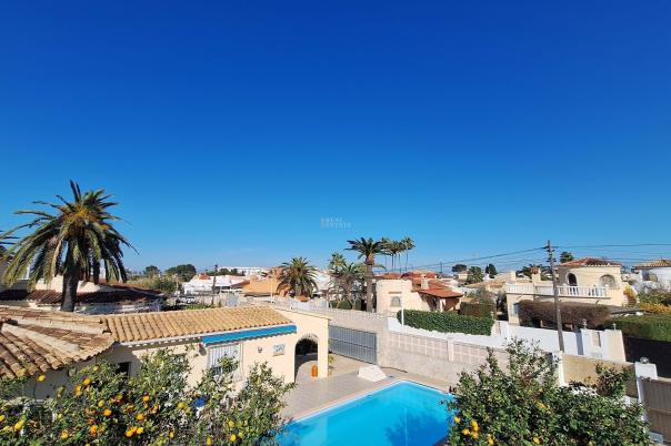 4 bed villa in Poblets (els)