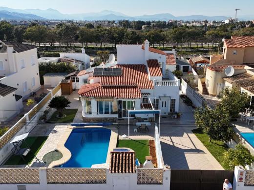 4 bed villa in Poblets (els)
