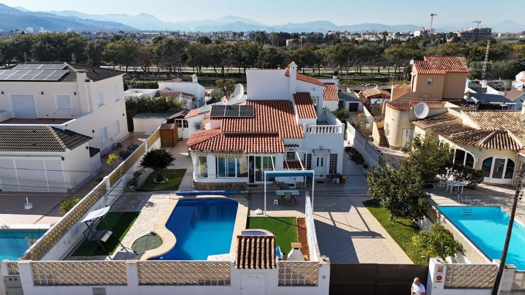 4 bed villa in Poblets (els)