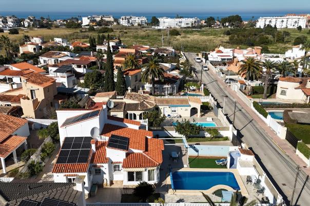 4 bed villa in Poblets (els)