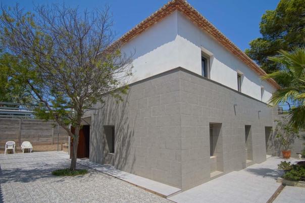 6 bed villa in Denia