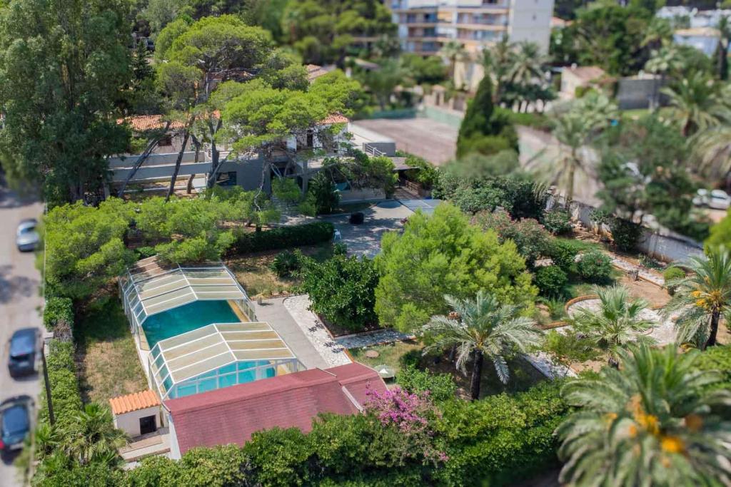 6 bed villa in Denia