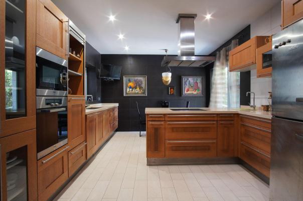 6 bed villa in Denia