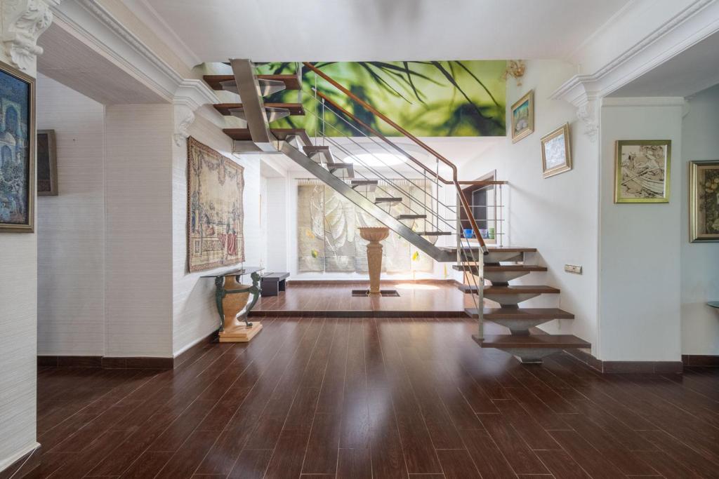 6 bed villa in Denia