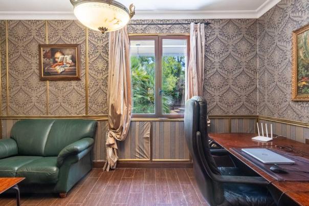 6 bed villa in Denia