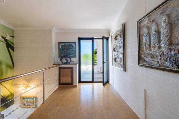 6 bed villa in Denia