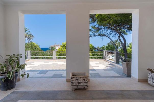 6 bed villa in Denia