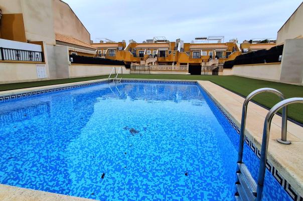 3 bed bungalow in Elche/Elx