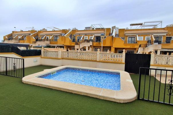 3 bed bungalow in Elche/Elx