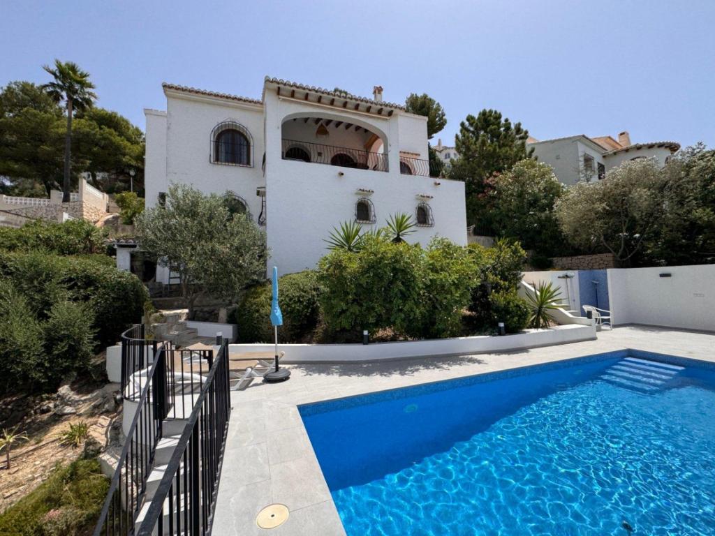 4 bed villa in Moraira