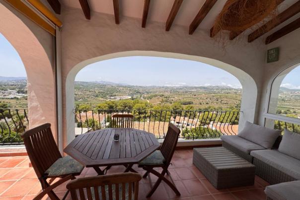 4 bed villa in Moraira