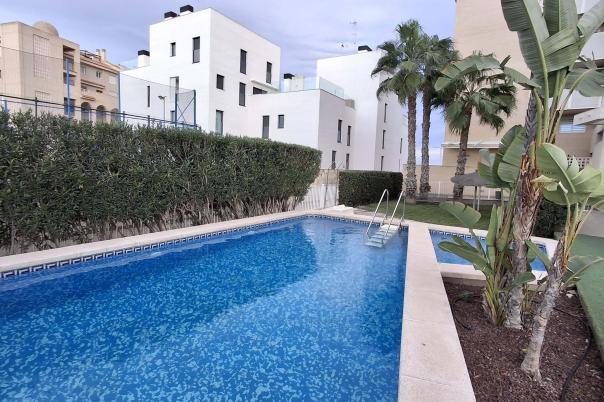 2 bed apartment in Campello (el)