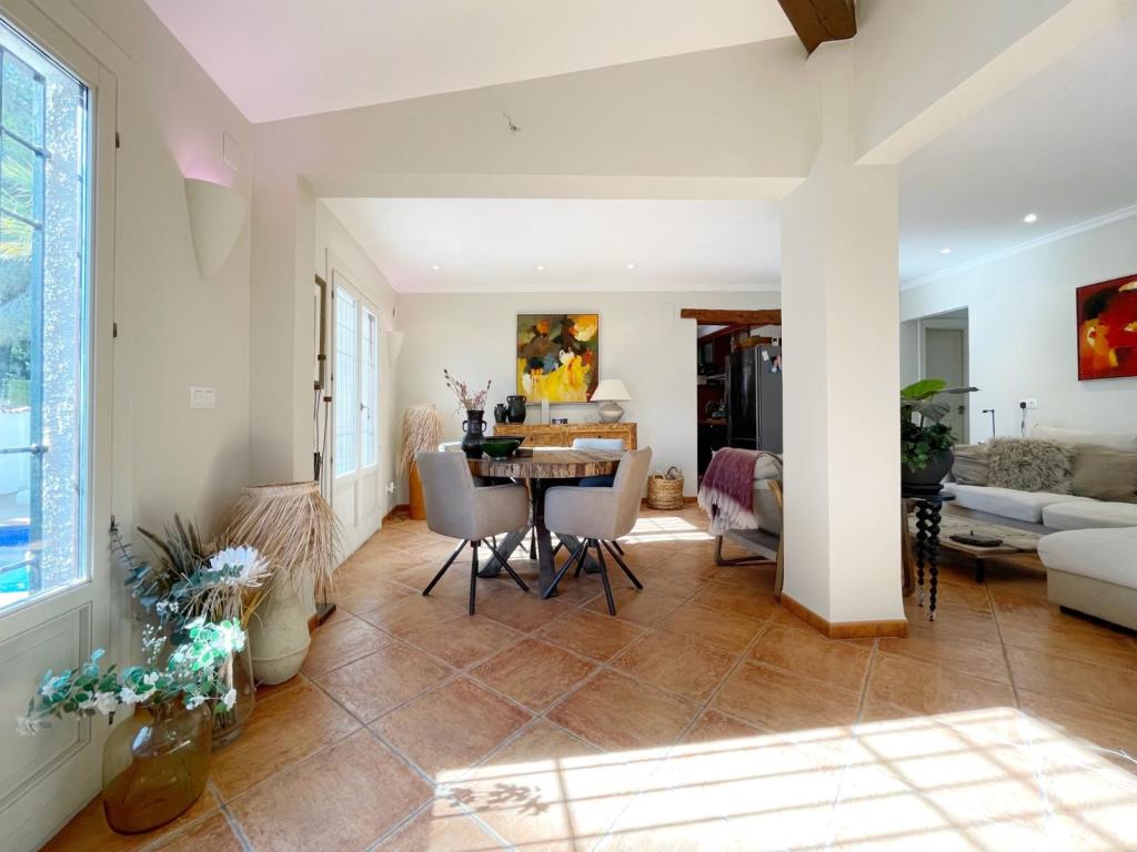 3 bed villas in Moraira