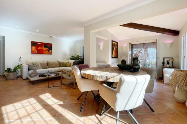 3 bed villas in Moraira
