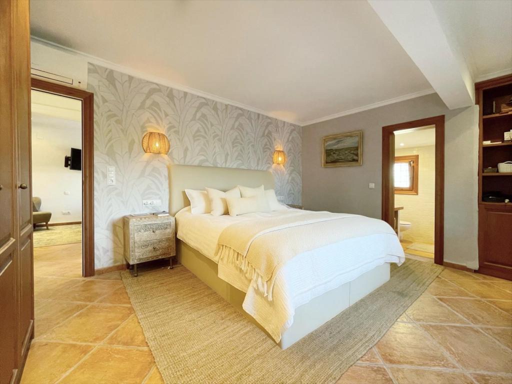 3 bed villas in Moraira