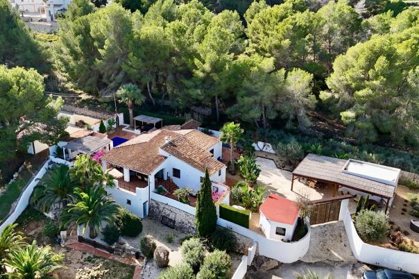 3 bed villas in Moraira