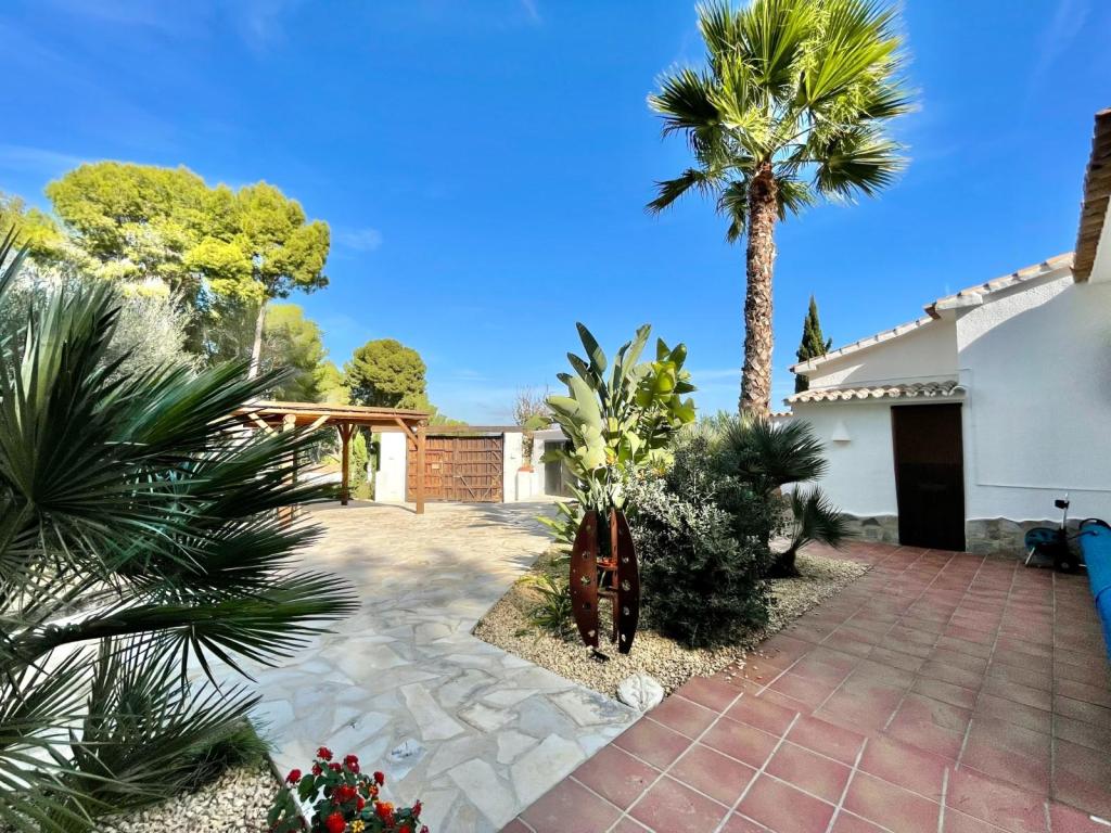 3 bed villas in Moraira