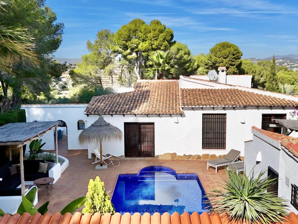 3 bed villas in Moraira