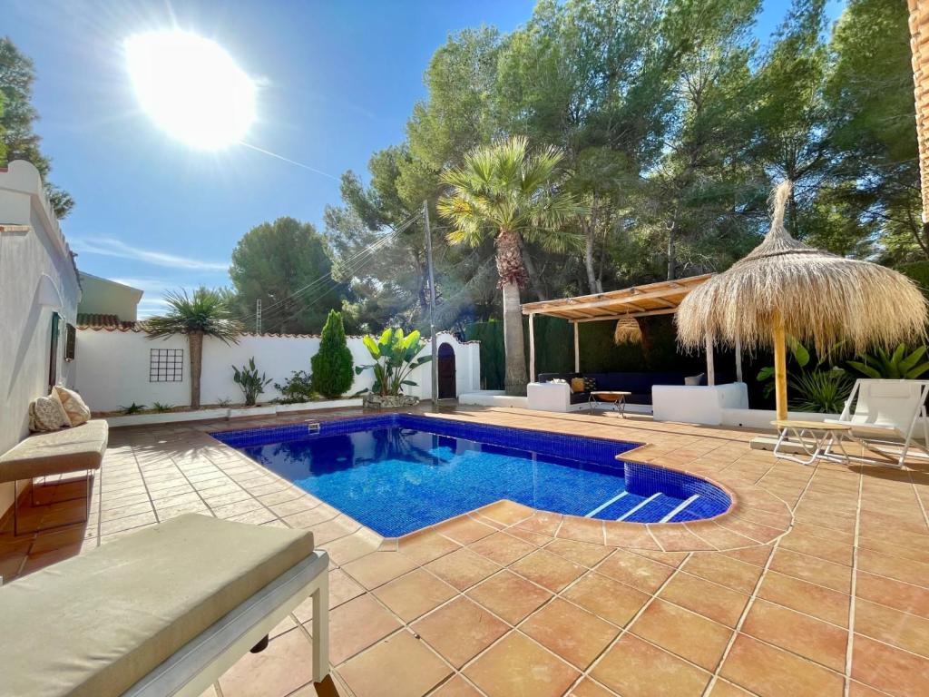 3 bed villas in Moraira