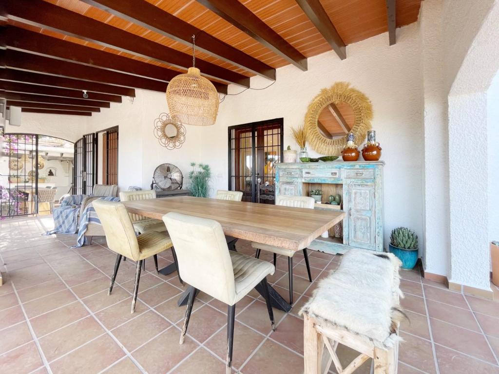 3 bed villas in Moraira
