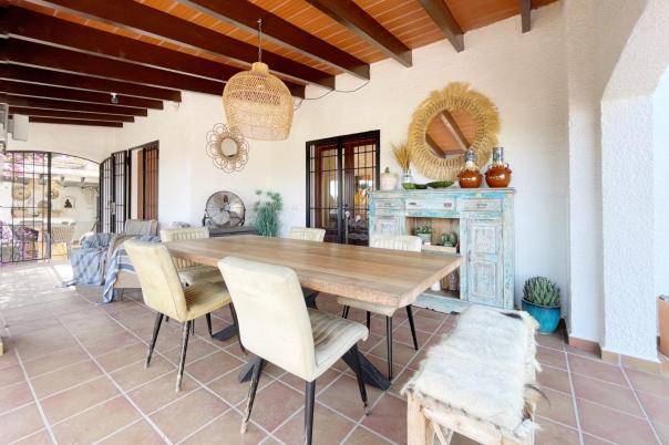 3 bed villas in Moraira